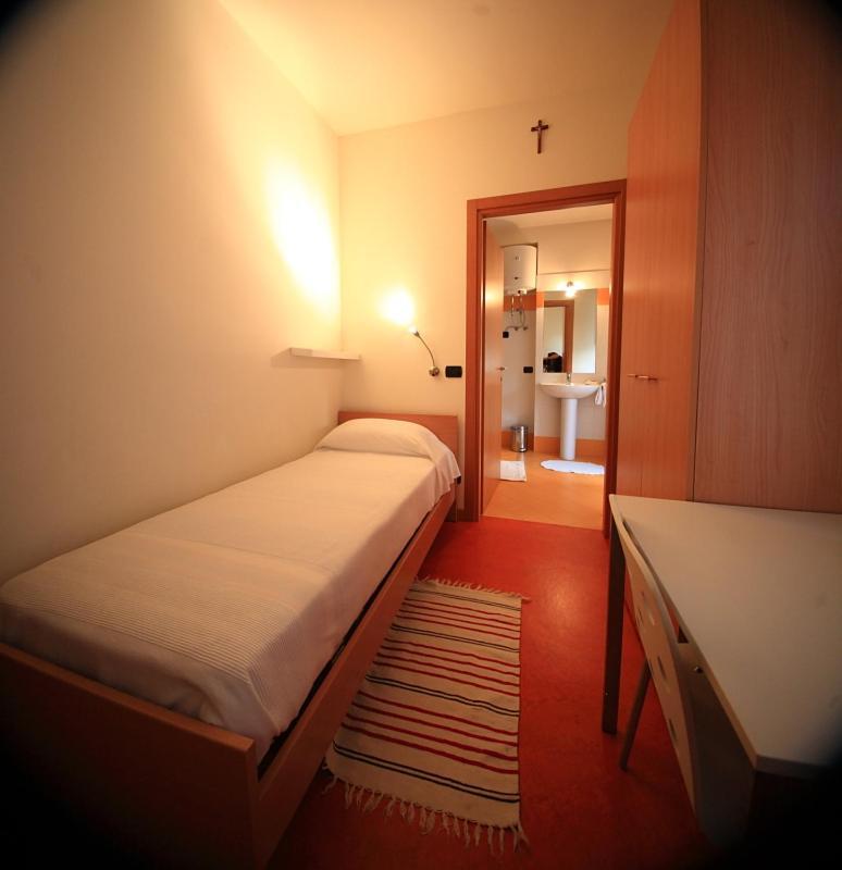 Arcobaleno Affittacamere Verona Exterior foto